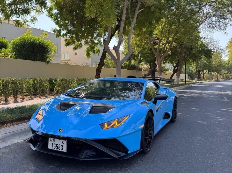 Lamborghini Huracán STO – Pure Racing Adrenaline on the Streets of Dubai