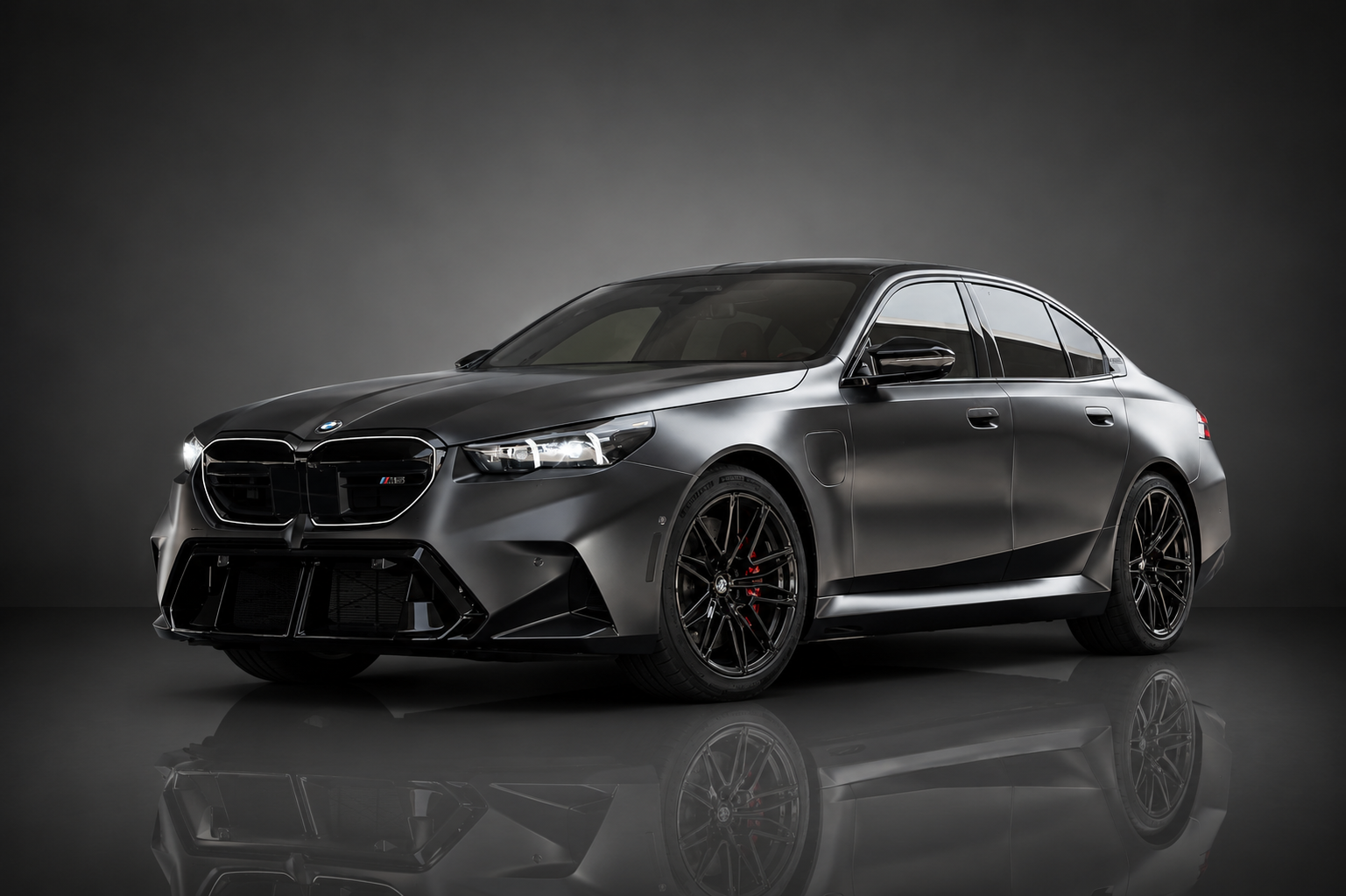 BMW M5 G90
